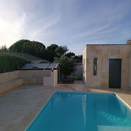 Charmant Studio Avec Piscine Villemoustaussou Exteriér fotografie