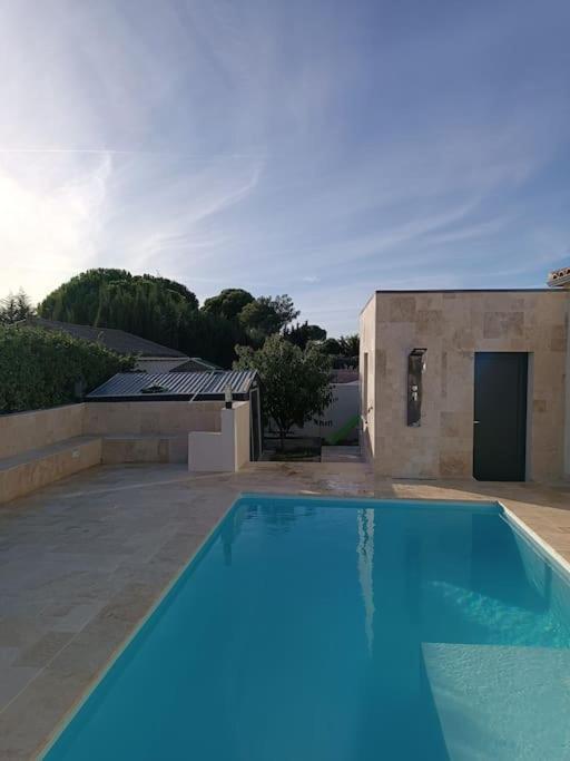 Charmant Studio Avec Piscine Villemoustaussou Exteriér fotografie